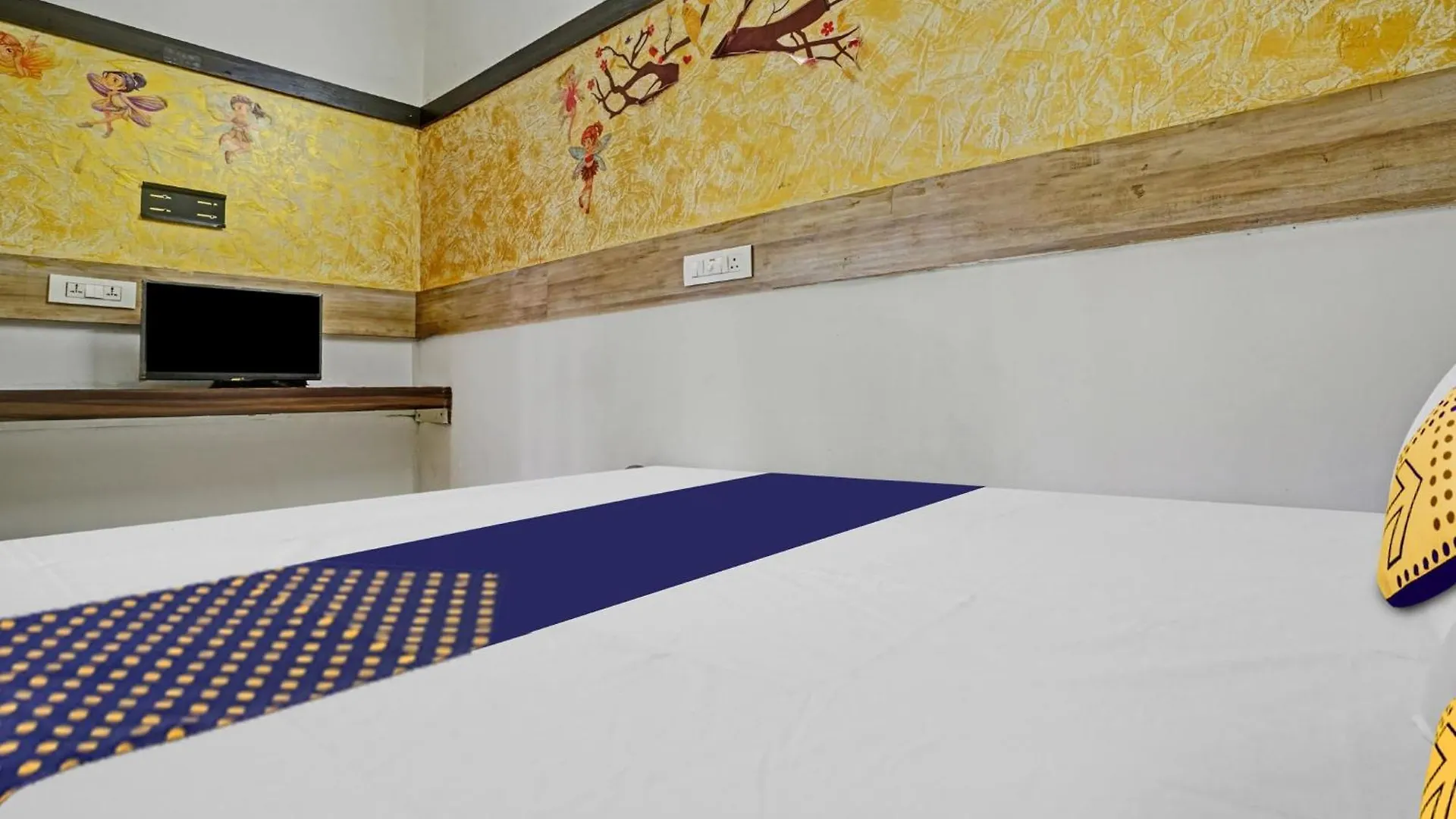 Hotel O Edappally Stays Kochi India